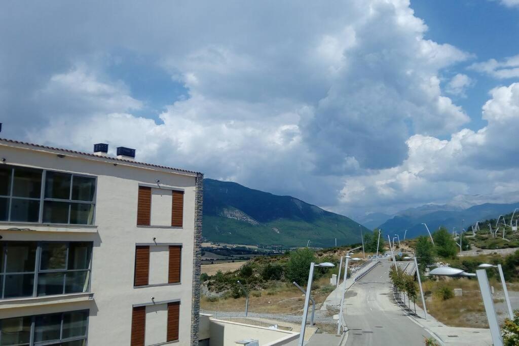 Amplio Apartamento En Sabinanigo - Las Margas Pirineo Aragones Buitenkant foto